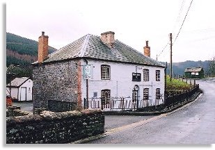 Happy Union Inn, Abbeycwmhir